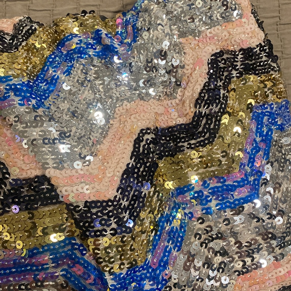 Chevron Sequin Romper - Picture 6 of 6